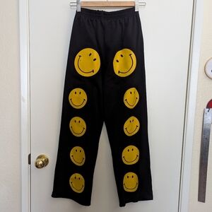 Pupilla Studio YesStyle Smiley Face Sweatpants Men's Size XXS